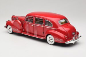 Packard Super Eight One-Eighty Punane Greenlight 1:18 12971 Metall - pilt 5/6