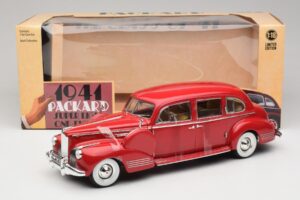 Packard Super Eight One-Eighty Punane Greenlight 1:18 12971 Metall - pilt 6/6