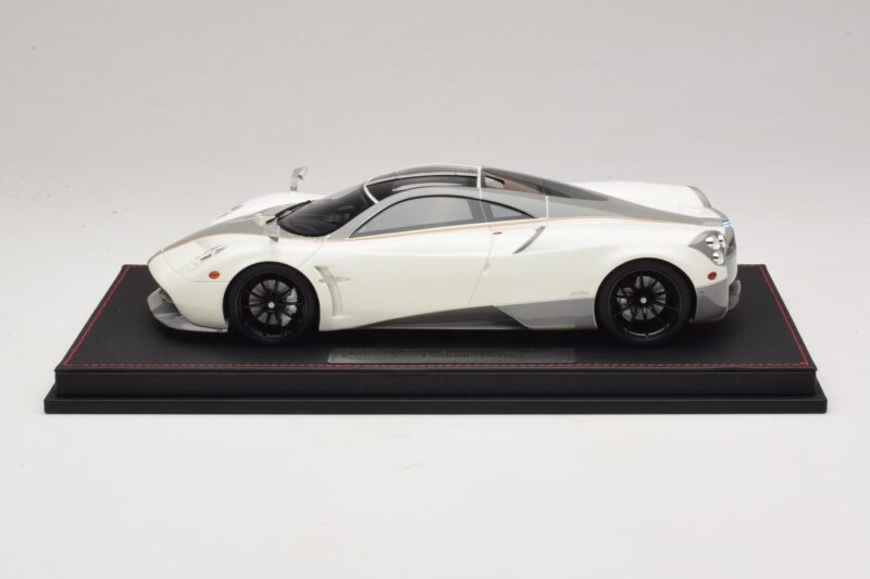 Pagani Huayra Luminous Green AB 1:18 REMC041 Vaik