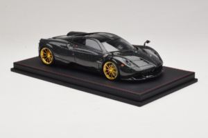 Pagani Huayra Starry Night Sky AB 1:18 REMC039 Vaik - pilt 4/7
