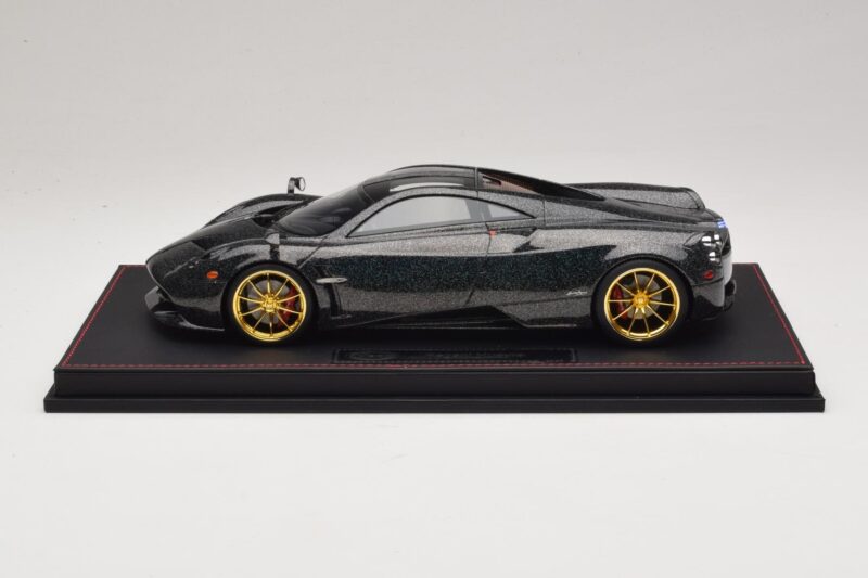 Pagani Huayra Starry Night Sky AB 1:18 REMC039 Vaik