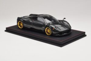 Pagani Huayra Starry Night Sky AB 1:18 REMC039 Vaik - pilt 4/7