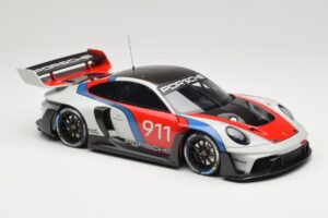 Porsche 911 992 GT3 R Rennsport GT Spirit 1:18 GT495 Vaik - pilt 4/6