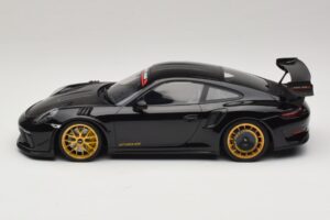 Porsche 911 992 GT3 RS Manthey Racing Must Kuldsete Veljedega Minichamps 1:18 MR-911-GT3RS-1804 Metall - pilt 3/6