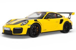 Porsche 911 GT2 RS 991.2 Nurburgring Lap Record Kollane GT Spirit 1:18 GT972 Vaik