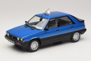 Renault 11 GTL Taxi James Bond MCG 1:18 MCG18833 Metall