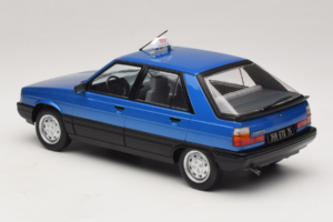 Renault 11 GTL Taxi James Bond MCG 1:18 MCG18833 Metall - pilt 5/6