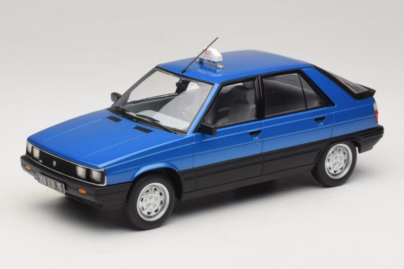 Renault 11 GTL Taxi James Bond MCG 1:18 MCG18833 Metall