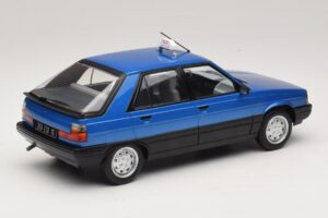 Renault 11 GTL Taxi James Bond MCG 1:18 MCG18833 Metall - pilt 2/6
