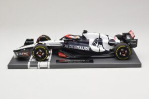 Scuderia AlphaTauri AT04 D. Ricciardo Hungarian GP 2023 Minichamps 1:18 117231203 Vaik - pilt 3/7