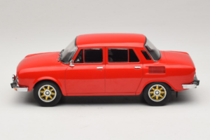 Skoda 100 Punane Kuldsed Veljed MCG 1:18 MCG18784 Metall - pilt 3/6