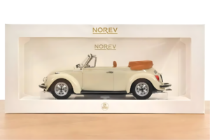 Volkswagen 1303 Kabriolett Cream White Norev 1:18 188535 Metall - pilt 2/2
