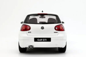 Volkswagen Golf GTI Mk5 Edition 30 Candy White Otto 1:18 OT1250 Vaik - pilt 5/5