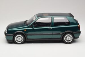 Volkswagen Golf Mk3 VR6 Carat Dragon Green Otto 1:12 G099 Vaik - pilt 3/6