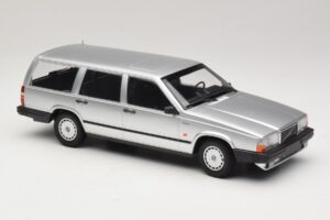 Volvo 740 GL Universaal Hõbe Minichamps 1:18 155171770 Metall - pilt 4/6