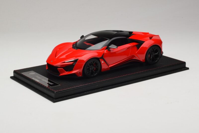 W Motors Fenyr Supersport Punane SophiArt 1:18 SA003-06 Vaik