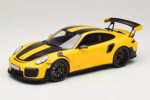 Porsche 911 GT2 RS 991.2 Nurburgring Lap Record Kollane GT Spirit 1:18 GT972 Vaik