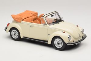 Volkswagen 1303 Kabriolett Cream White Norev 1:18 188535 Metall - pilt 4/6
