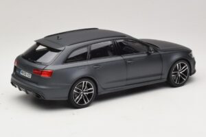 Audi RS6 C7 Avant Daytona Grey Minichamps 1:18 5011216225 Metall - pilt 2/8
