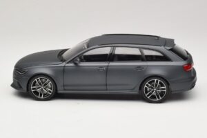 Audi RS6 C7 Avant Daytona Grey Minichamps 1:18 5011216225 Metall - pilt 4/8
