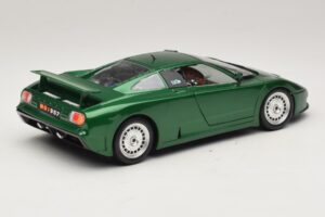 Bugatti EB110 Roheline Metallik Bburago 1:18 3003 Metall - pilt 3/8