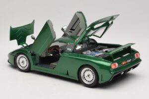Bugatti EB110 Roheline Metallik Bburago 1:18 3003 Metall - pilt 5/8
