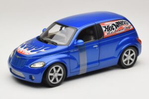 Chrysler PT Cruiser Tarne Sinine Hot Wheels 1:18 29616 Metall