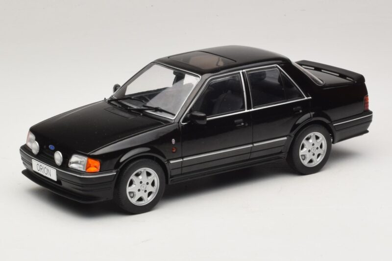 Ford Orion Mk2 RS Package Must MCG 1:18 MCG18649 Metall