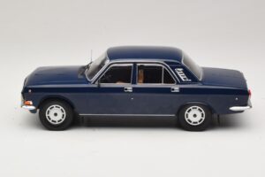 GAZ Volga GAZ-24-10 Tumesinine MCG 1:18 MCG18014 Metall - pilt 3/6