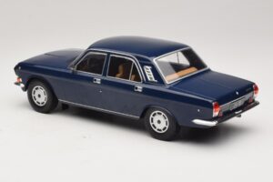 GAZ Volga GAZ-24-10 Tumesinine MCG 1:18 MCG18014 Metall - pilt 5/6