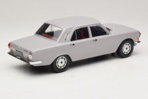 GAZ Volga GAZ-24-10 Hall MCG 1:18 MCG18016 Metall - pilt 2/6