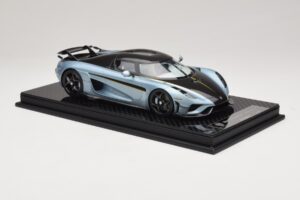 Koenigsegg Regera Sinine Süsinikupakett FrontiArt 1:18 F079-173 Vaik - pilt 4/7
