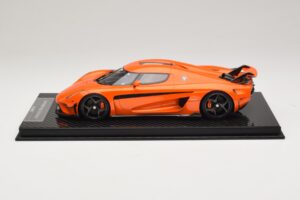 Koenigsegg Regera Oranž Süsinikupakett FrontiArt 1:18 F071-153 Vaik - pilt 3/7