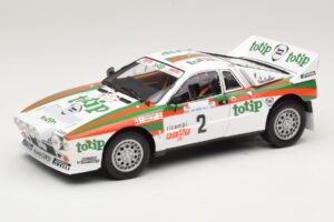 Lancia 037 #2 A. Bettega / M. Perissinot Rally San Marino 1984 Kyosho 1:18 08306F Metall