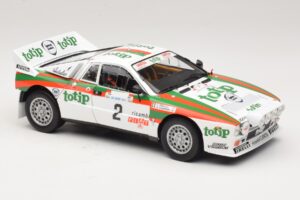 Lancia 037 #2 A. Bettega / M. Perissinot Rally San Marino 1984 Kyosho 1:18 08306F Metall - pilt 6/8