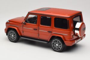 Mercedes G-Class W465 Copper Orange Matt Norev 1:18 183033 Metall - pilt 5/6