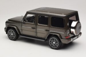 Mercedes G-Class W465 Indium Grey Norev 1:18 183036 Metall - pilt 5/6