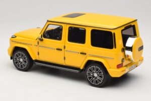 Mercedes G-Class W465 Sun Yellow Norev 1:18 183038 Metall - pilt 5/6