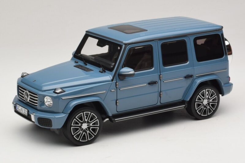Mercedes G-Class W465 Vintage Blue Norev 1:18 183034 Metall