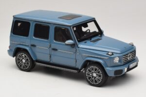 Mercedes G-Class W465 Vintage Blue Norev 1:18 183034 Metall - pilt 4/6