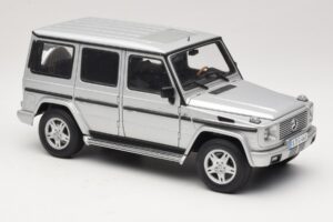 Mercedes G500 W463 LWB Edasimüüja Väljaanne Hõbedane AUTOart 1:18 B66962142 Metall - pilt 6/8