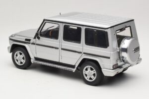 Mercedes G500 W463 LWB Edasimüüja Väljaanne Hõbedane AUTOart 1:18 B66962142 Metall - pilt 7/8