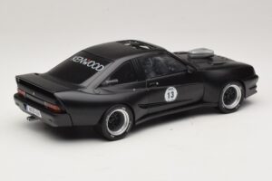 Opel Manta B Custom Matt Must Kenwood MCG 1:18 MCG18095 Metall - pilt 2/6