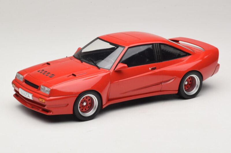 Opel Manta B Punane MCG 1:18 MCG18382 Metall