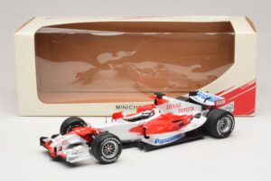 Panasonic Toyota Racing TF106 #11 J. Trulli 2006 Minichamps 1:18 AM59558L Metall - pilt 7/7