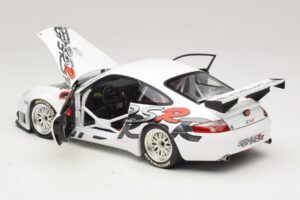 Porsche 911 996 GT3 RSR Valge 2005 Minichamps 1:18 WAP02160215 Metall - pilt 5/8