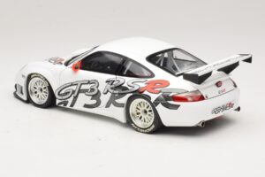 Porsche 911 996 GT3 RSR Valge 2005 Minichamps 1:18 WAP02160215 Metall - pilt 7/8