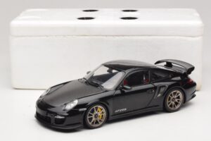 Porsche 911 997 GT2 RS Must Minichamps 1:18 100069401-O Metall - pilt 8/8