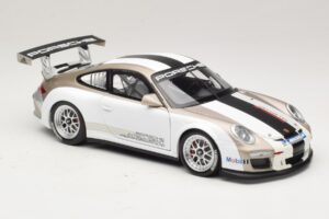 Porsche 911 997 GT3 Cup Valge Triipudega 2008 Minichamps 1:18 WAP0210130C Metall - pilt 6/8