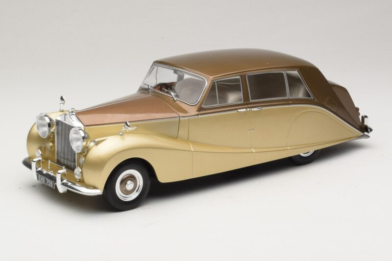 Rolls-Royce Silver Wraith Empress by Hooper Pruun & Kuldne MCG 1:18 MCG18000 Metall